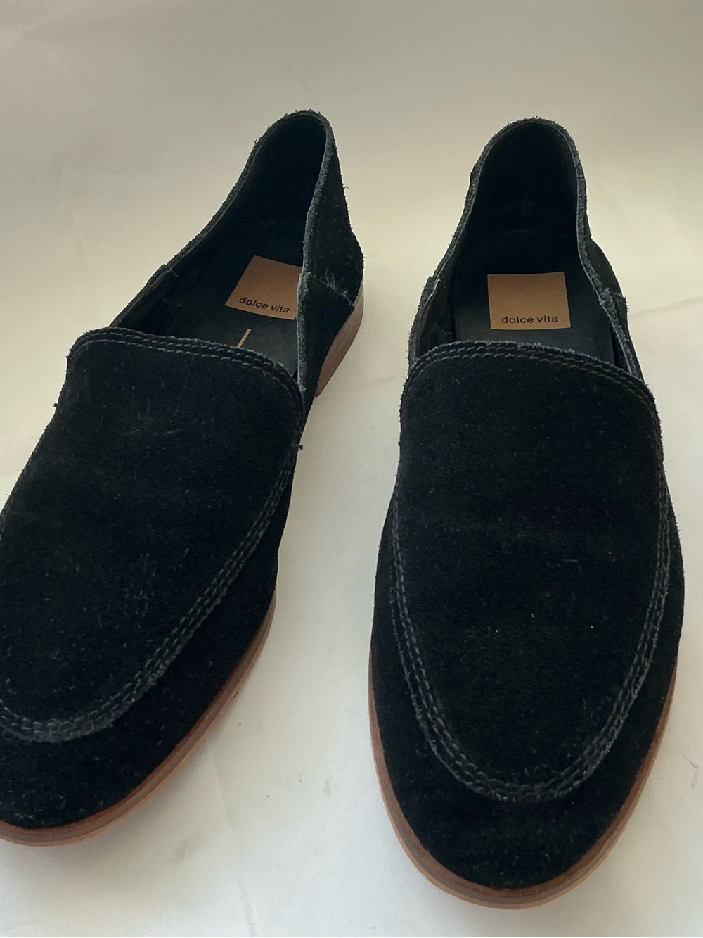 Dolce Vita Women’s Black Suede Leather Slip-On Loafers with Tan Sole Size9